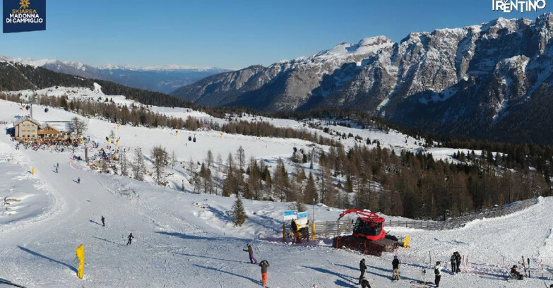 Webcam Madonna di Campiglio - Campiglio Rifugio Viviani 