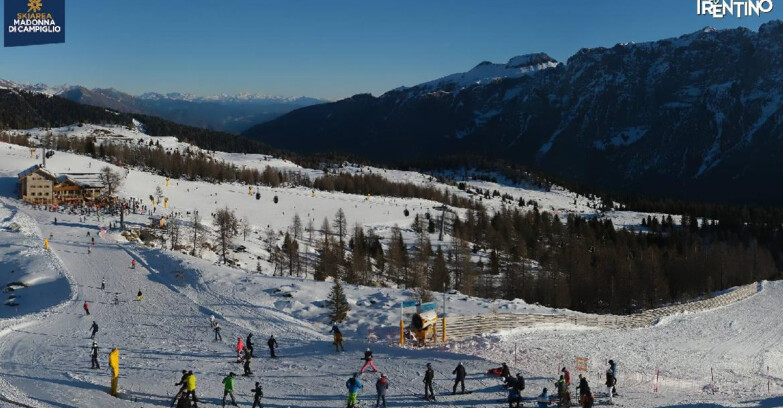 Webcam Madonna di Campiglio - Rifugio Viviani