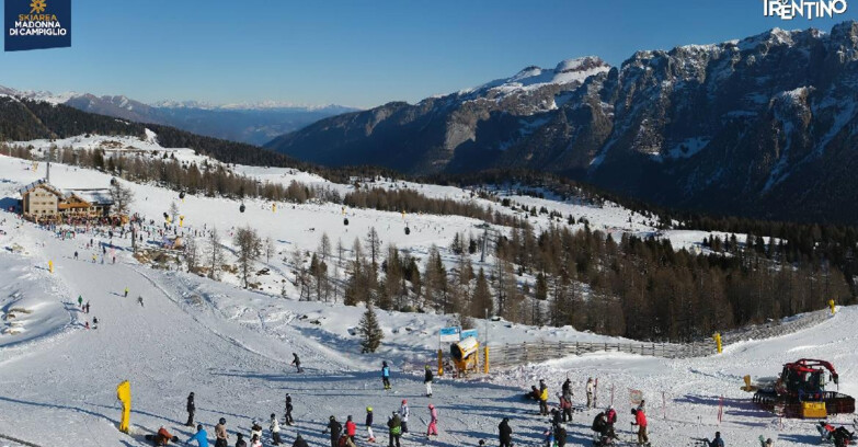 Webcam Мадонна-ди-Кампильо  - Rifugio Viviani