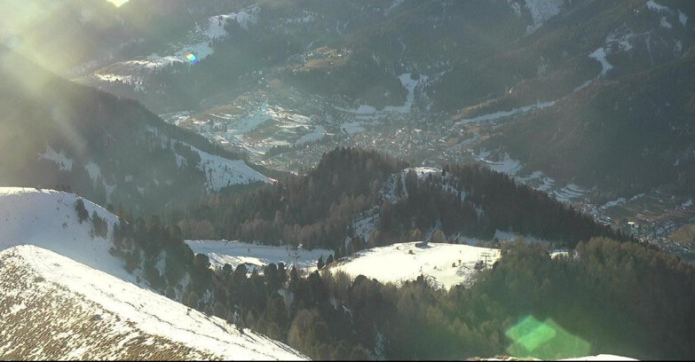 Webcam Pozza di Fassa-Aloch-Buffaure  - Sasso Lungo e Sasso Piatto visti da Buffaure