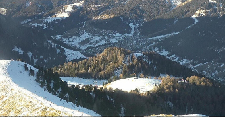Webcam Pozza di Fassa-Aloch-Buffaure  - Sasso Lungo e Sasso Piatto visti da Buffaure