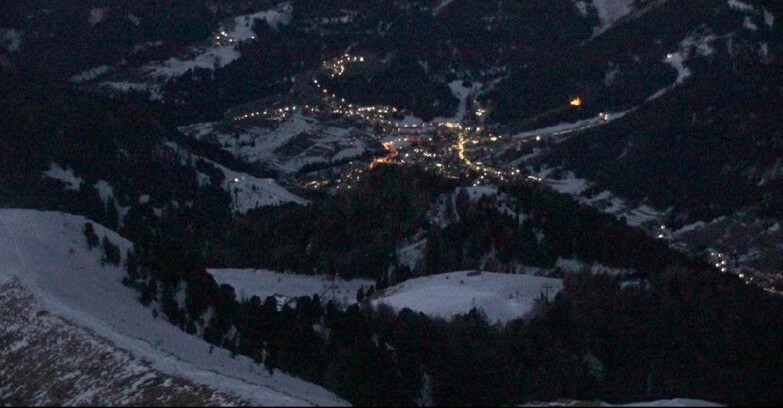 Webcam Pozza di Fassa-Aloch-Buffaure - Sasso Lungo e Sasso Piatto visti da Buffaure