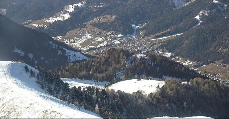 Webcam Pozza di Fassa-Aloch-Buffaure  - Sasso Lungo e Sasso Piatto visti da Buffaure