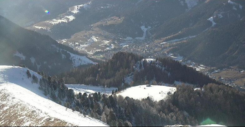 Webcam Pozza di Fassa-Aloch-Buffaure  - Sasso Lungo e Sasso Piatto visti da Buffaure