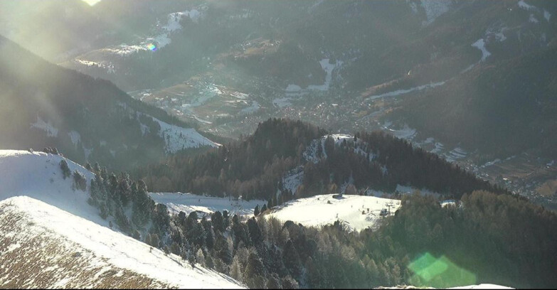 Webcam Pozza di Fassa-Aloch-Buffaure  - Sasso Lungo e Sasso Piatto visti da Buffaure