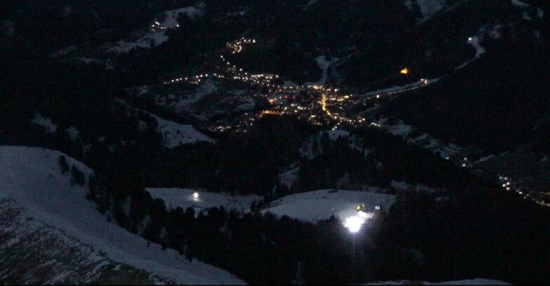 Webcam Pozza di Fassa-Aloch-Buffaure  - Sasso Lungo und Sasso Piatto