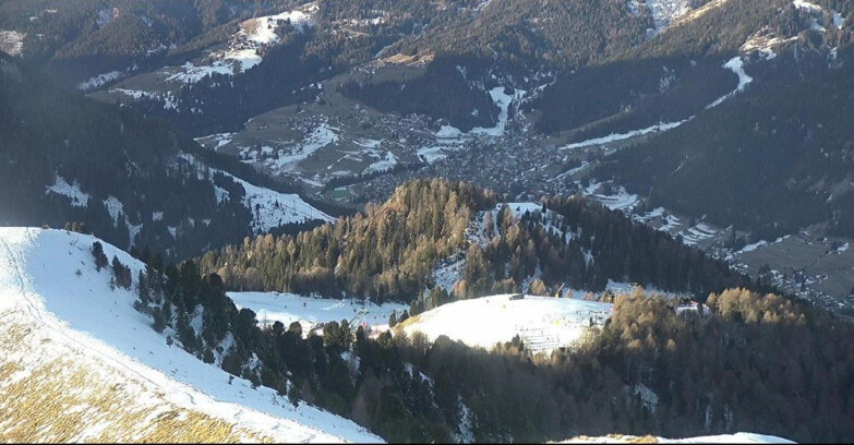 Webcam Pozza di Fassa-Aloch-Buffaure  - Sasso Lungo und Sasso Piatto