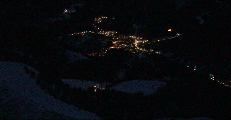 Webcam Pozza di Fassa-Aloch-Buffaure - Sasso Lungo e Sasso Piatto visti da Buffaure