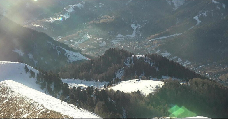 Webcam Pozza di Fassa-Aloch-Buffaure - Sasso Lungo e Sasso Piatto visti da Buffaure