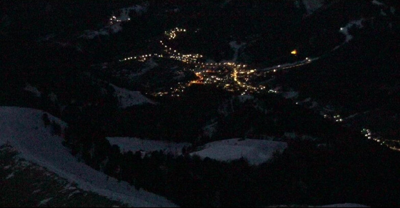 Webcam Pozza di Fassa-Aloch-Buffaure - Sasso Lungo e Sasso Piatto visti da Buffaure
