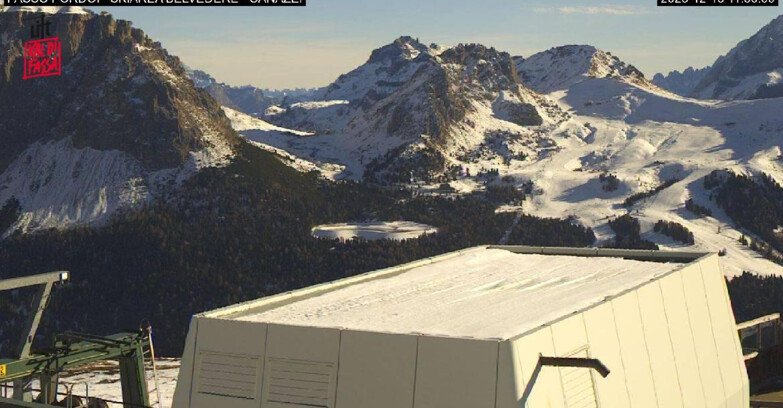 Webcam Campitello-Mazzin-Col Rodella  - Canazei - Belvedere - Skiarea Belvedere