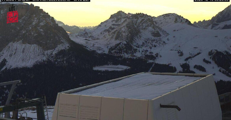 Webcam Campitello-Mazzin-Col Rodella  - Canazei - Belvedere - Skiarea Belvedere