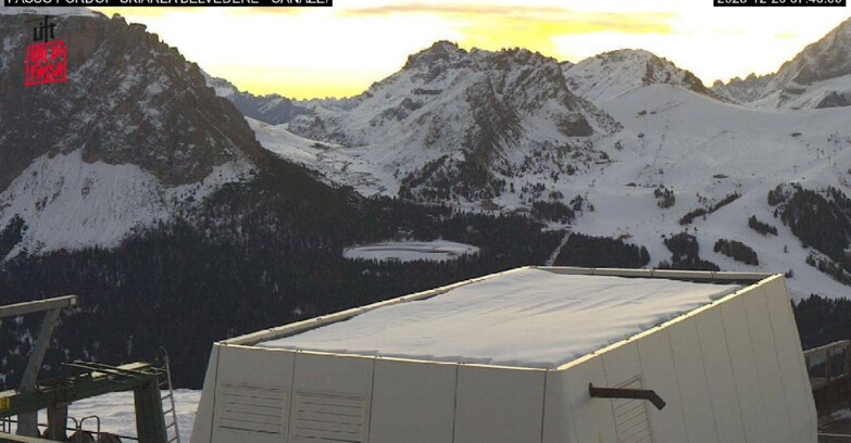 Webcam Campitello-Mazzin-Col Rodella  - Canazei - Belvedere - Skiarea Belvedere