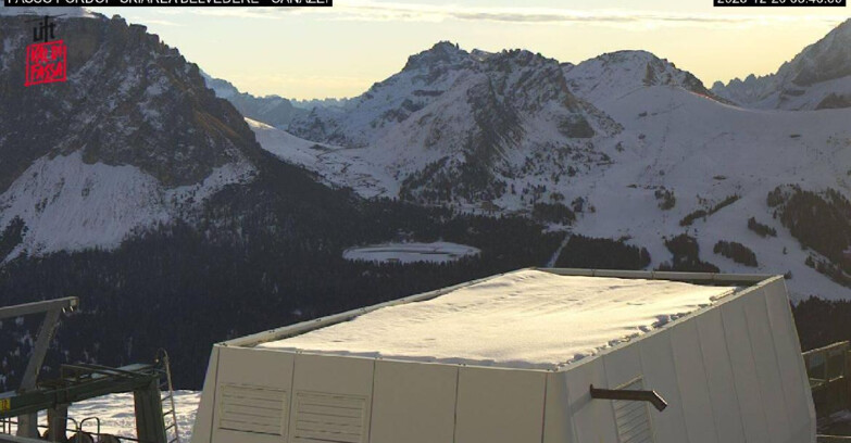 Webcam Campitello-Mazzin-Col Rodella  - Canazei - Belvedere - Skiarea Belvedere