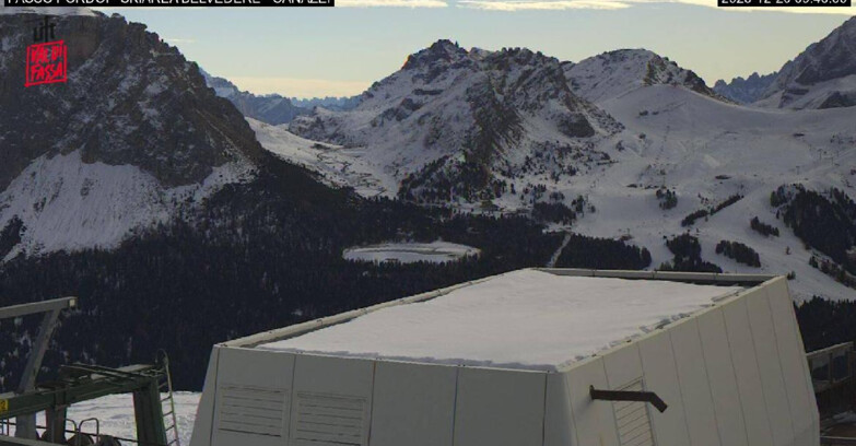 Webcam Campitello-Mazzin-Col Rodella  - Canazei - Belvedere - Skiarea Belvedere