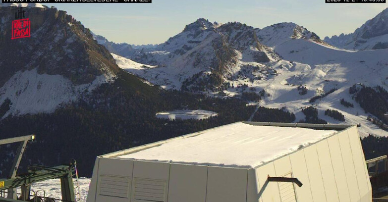 Webcam Кампителло-Маццин-Кол-Роделла  - Canazei - Belvedere - Skiarea Belvedere