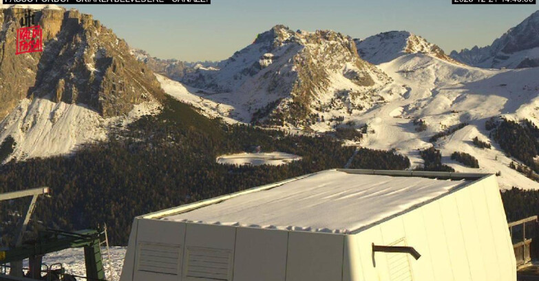 Webcam Кампителло-Маццин-Кол-Роделла  - Canazei - Belvedere - Skiarea Belvedere