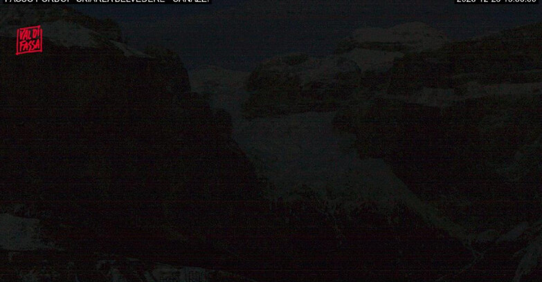 Webcam Campitello-Mazzin-Col Rodella  - Canazei - Belvedere - Skiarea Belvedere