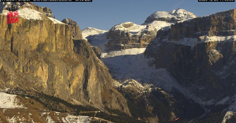 Webcam Campitello-Mazzin-Col Rodella  - Canazei - Belvedere - Skiarea Belvedere