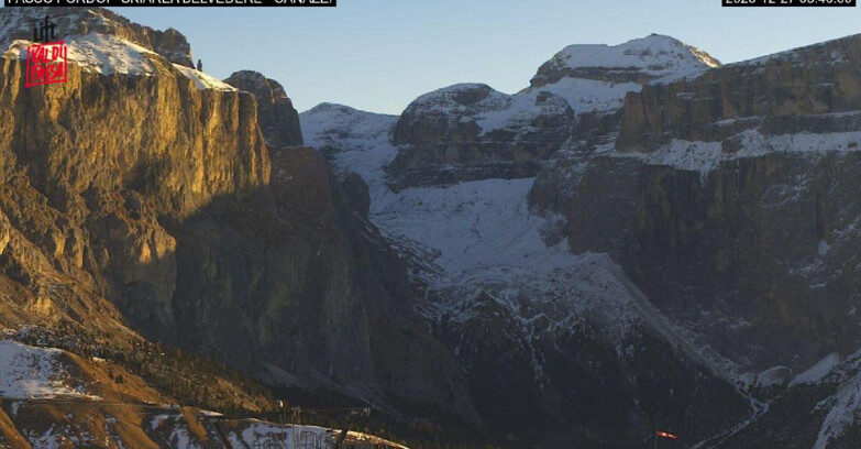 Webcam Campitello-Mazzin-Col Rodella  - Canazei - Belvedere - Skiarea Belvedere