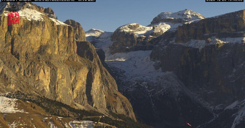 Webcam Campitello-Mazzin-Col Rodella  - Canazei - Belvedere - Skiarea Belvedere