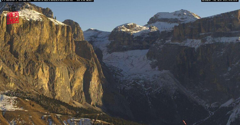 Webcam Campitello-Mazzin-Col Rodella  - Canazei - Belvedere - Skiarea Belvedere