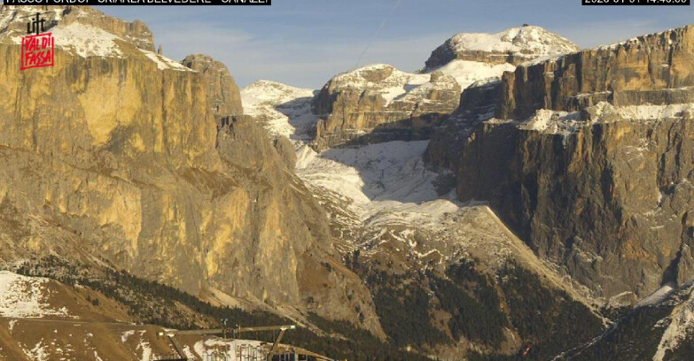 Webcam Кампителло-Маццин-Кол-Роделла  - Canazei - Belvedere - Skiarea Belvedere