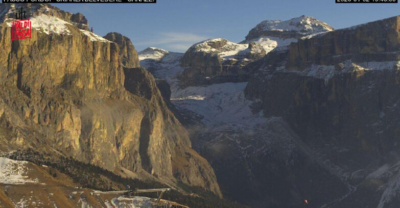 Webcam Campitello-Mazzin-Col Rodella - Canazei - Belvedere - Skiarea Belvedere