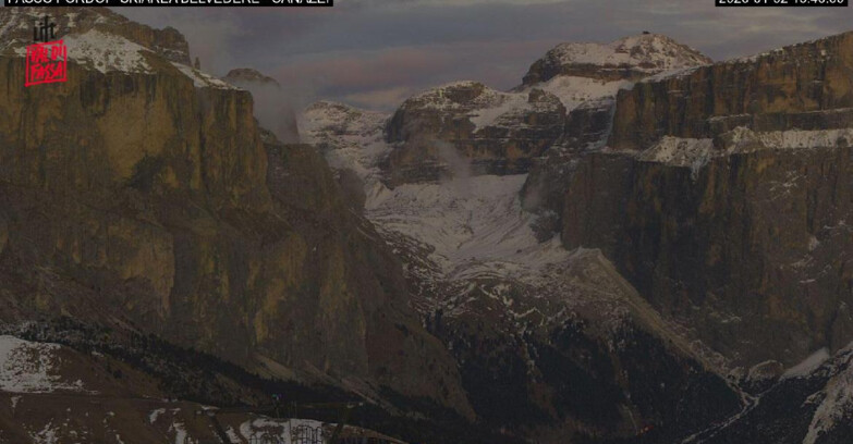 Webcam Campitello-Mazzin-Col Rodella - Canazei - Belvedere - Skiarea Belvedere