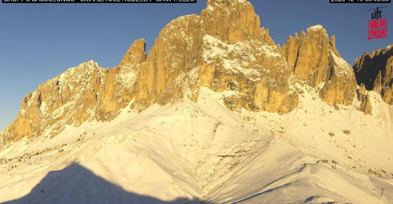 Webcam Campitello-Mazzin-Col Rodella - Campitello di Fassa - Col Rodella - Gruppo del Sassolungo