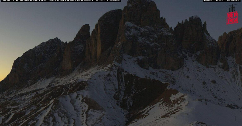 Webcam Campitello-Mazzin-Col Rodella  - Campitello di Fassa - Col Rodella - Gruppo del Sassolungo