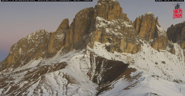 Webcam Campitello-Mazzin-Col Rodella  - Campitello di Fassa - Col Rodella - Gruppo del Sassolungo