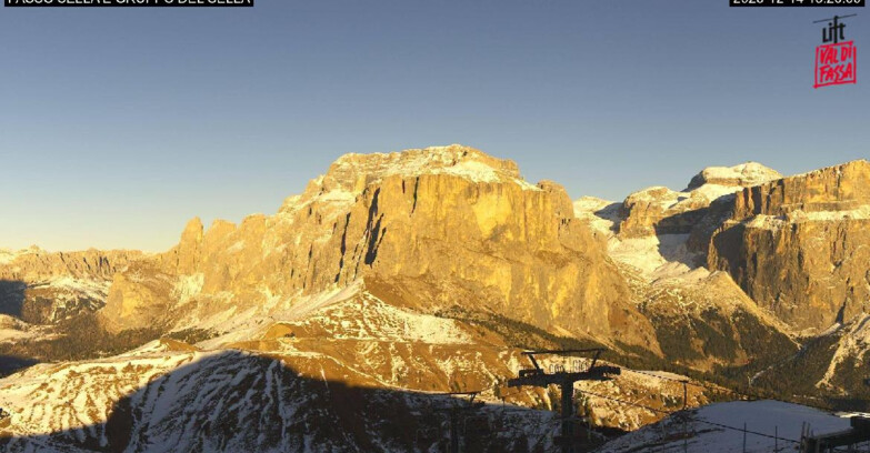 Webcam Campitello-Mazzin-Col Rodella  - Canazei - Passo Pordoi - Sass Pordoi