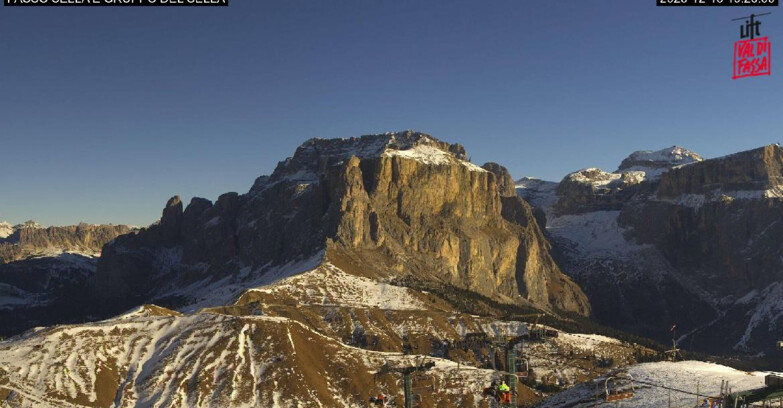 Webcam Campitello-Mazzin-Col Rodella - Canazei - Passo Pordoi - Sass Pordoi