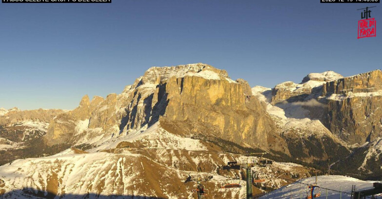 Webcam Campitello-Mazzin-Col Rodella - Canazei - Passo Pordoi - Sass Pordoi