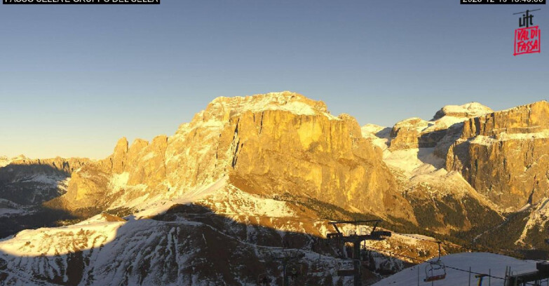 Webcam Campitello-Mazzin-Col Rodella - Canazei - Passo Pordoi - Sass Pordoi