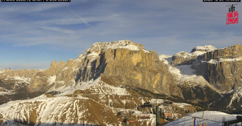 Webcam Campitello-Mazzin-Col Rodella - Canazei - Passo Pordoi - Sass Pordoi