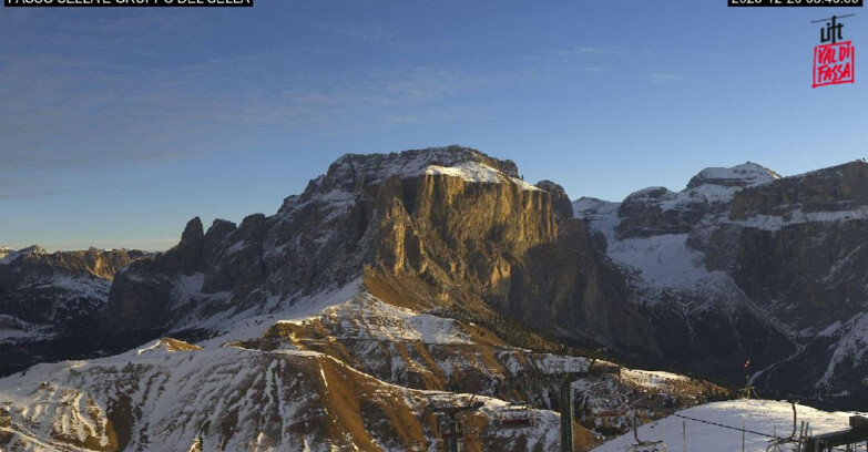 Webcam Campitello-Mazzin-Col Rodella - Canazei - Passo Pordoi - Sass Pordoi