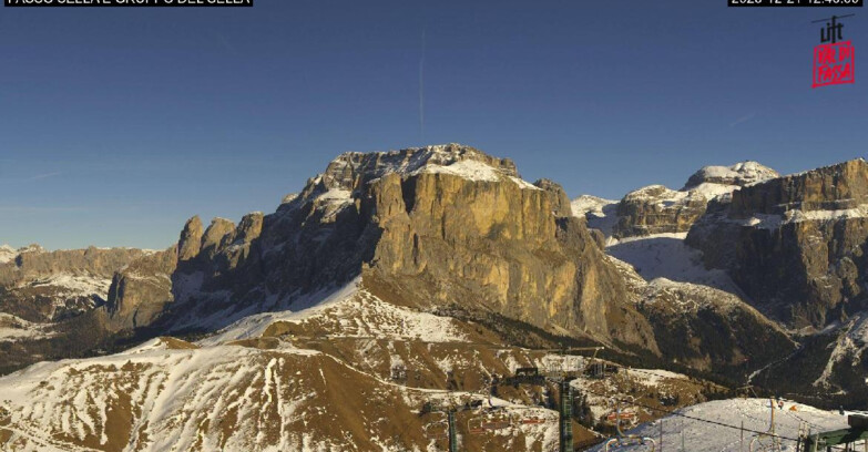 Webcam Кампителло-Маццин-Кол-Роделла  - Canazei - Passo Pordoi - Sass Pordoi