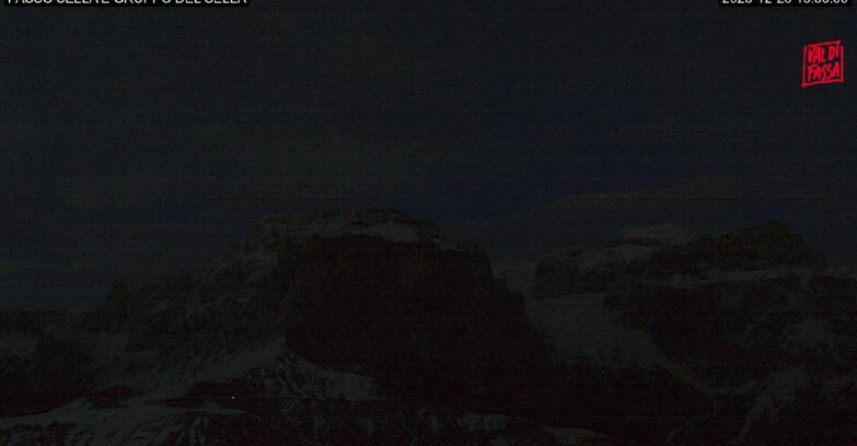 Webcam Campitello-Mazzin-Col Rodella  - Canazei - Passo Pordoi - Sass Pordoi