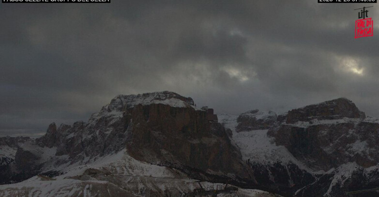 Webcam Campitello-Mazzin-Col Rodella - Canazei - Passo Pordoi - Sass Pordoi