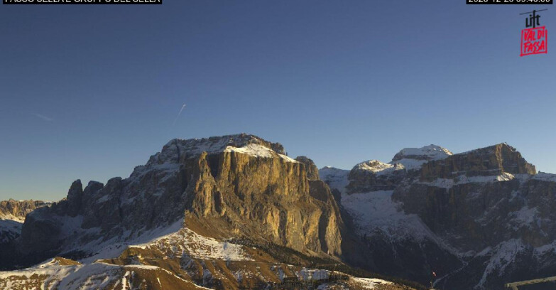 Webcam Campitello-Mazzin-Col Rodella  - Canazei - Passo Pordoi - Sass Pordoi