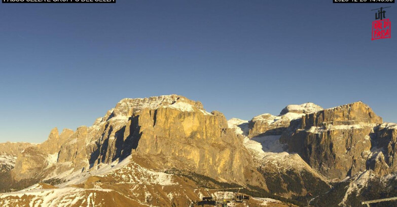 Webcam Campitello-Mazzin-Col Rodella - Canazei - Passo Pordoi - Sass Pordoi