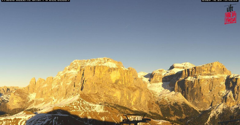 Webcam Campitello-Mazzin-Col Rodella - Canazei - Passo Pordoi - Sass Pordoi