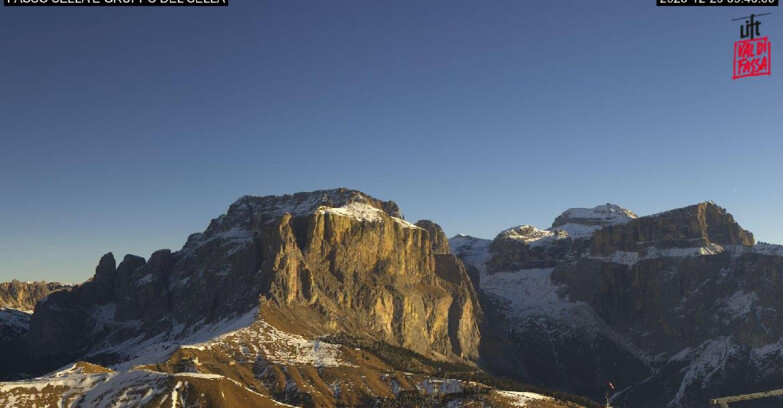 Webcam Campitello-Mazzin-Col Rodella  - Canazei - Passo Pordoi - Sass Pordoi
