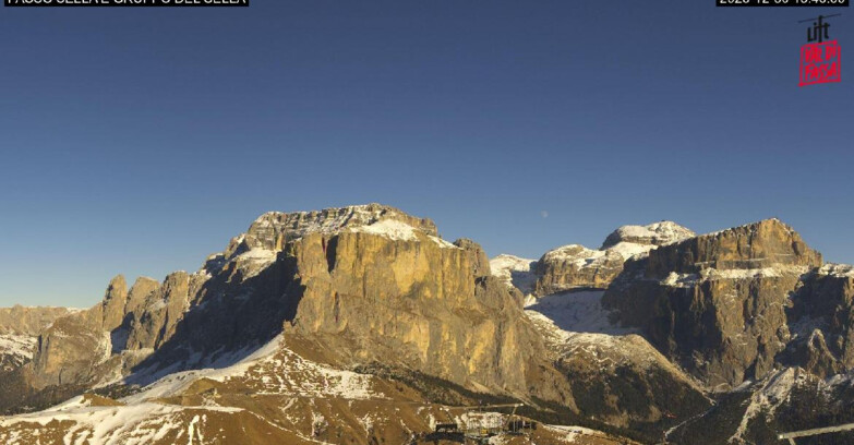 Webcam Campitello-Mazzin-Col Rodella - Canazei - Passo Pordoi - Sass Pordoi