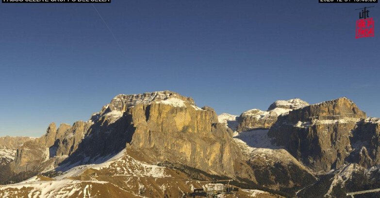 Webcam Campitello-Mazzin-Col Rodella - Canazei - Passo Pordoi - Sass Pordoi