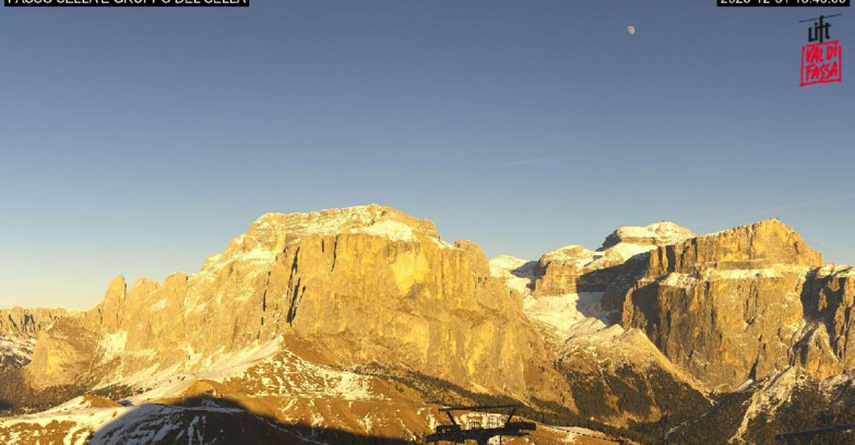 Webcam Campitello-Mazzin-Col Rodella - Canazei - Passo Pordoi - Sass Pordoi