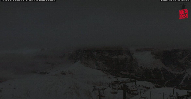 Webcam Campitello-Mazzin-Col Rodella  - Canazei - Passo Pordoi - Sass Pordoi