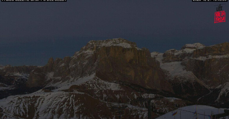 Webcam Кампителло-Маццин-Кол-Роделла  - Campitello di Fassa - Canazei - Gruppo del Sella